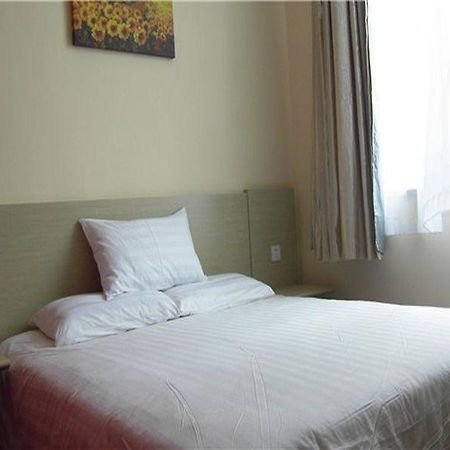 Hanting Express Sanya The First Market Branch Hotel المظهر الخارجي الصورة
