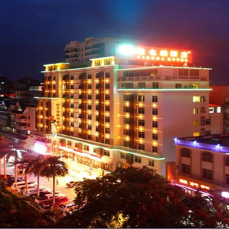 Hanting Express Sanya The First Market Branch Hotel المظهر الخارجي الصورة